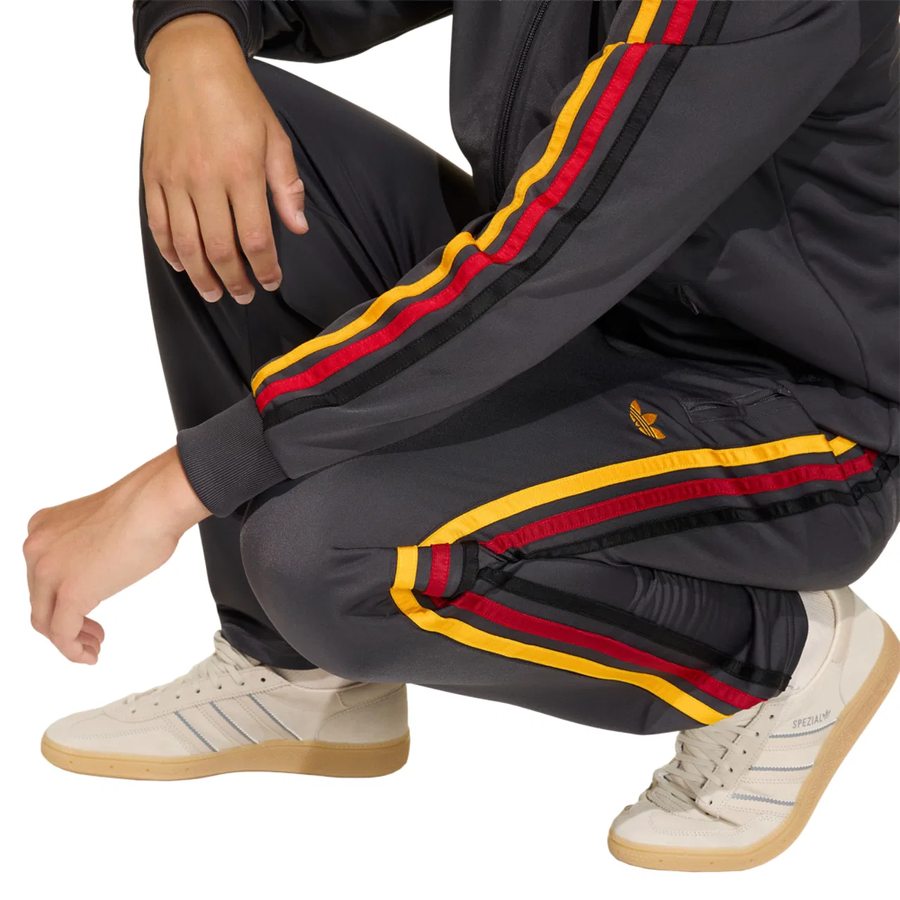 Тренировочные брюки для мальчиков Firebird Adidas, цвет Collegiate Gold/Utility Black — фото 4