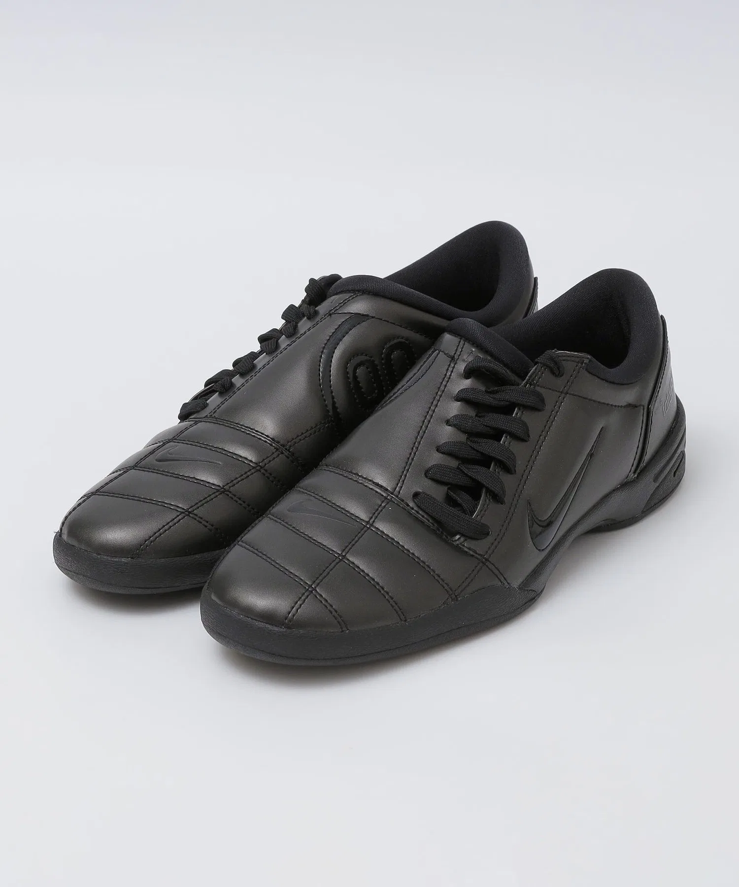 Мужские кроссовки Nike Total 90 чёрные