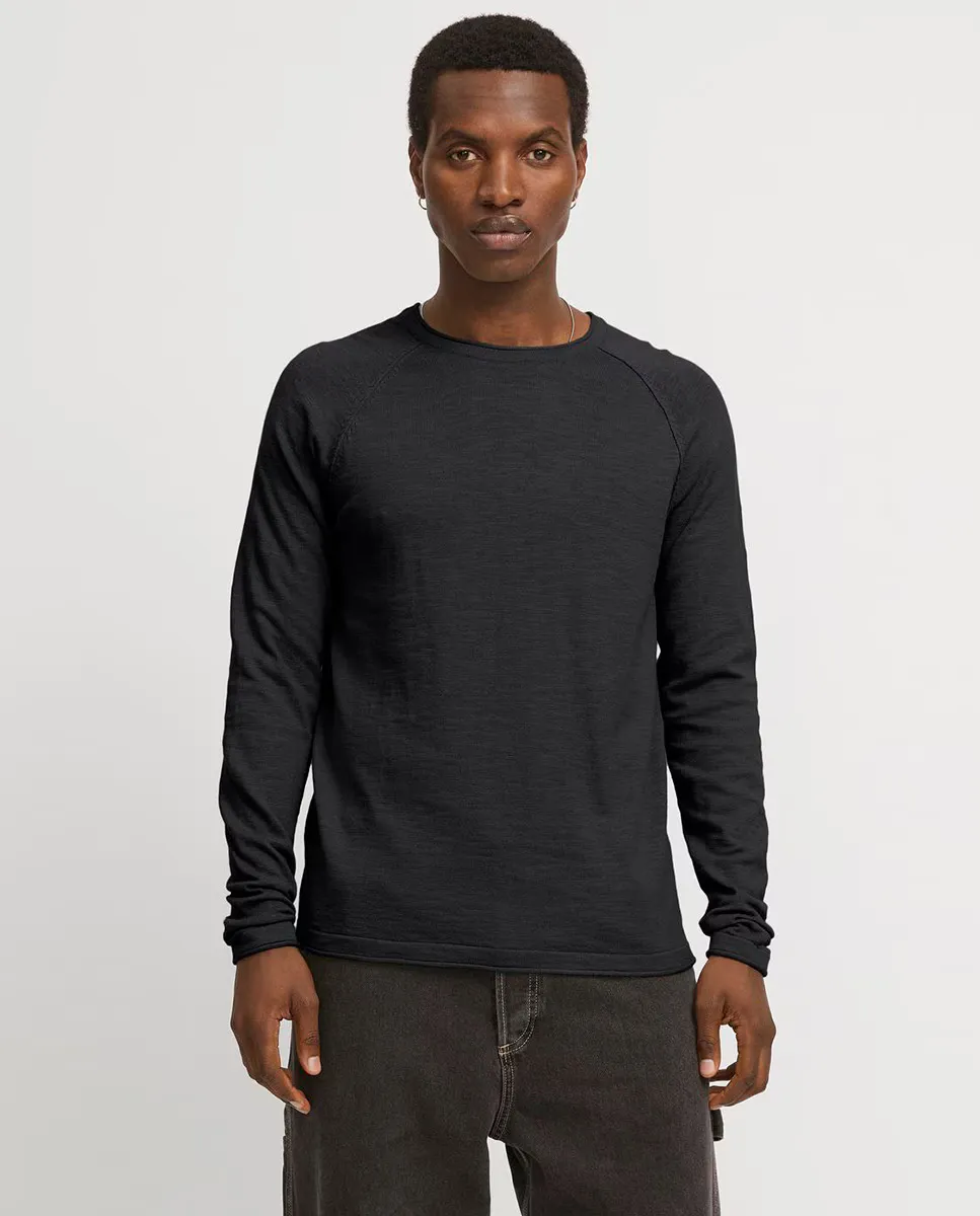 

Мужской вязаный свитер прямого кроя с длинными рукавами Jack & Jones, черный