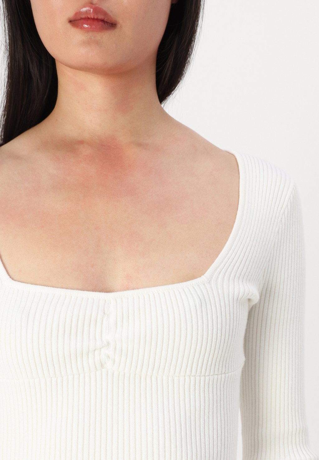 

Платье-джемпер EMEA PINCH BUST TIE BACK SWEATER DRESS Hollister Co., белый