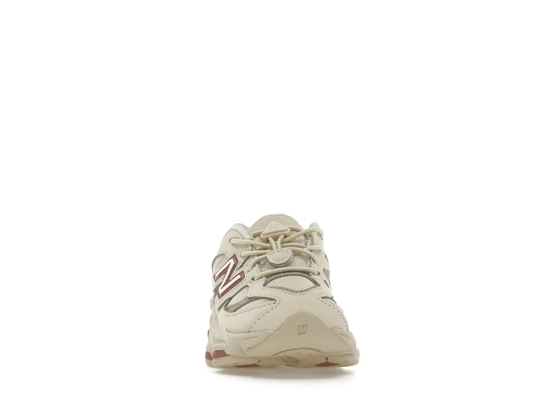 Детские кроссовки Lifestyle New Balance 9060, Bone/Sparrow — фото 2