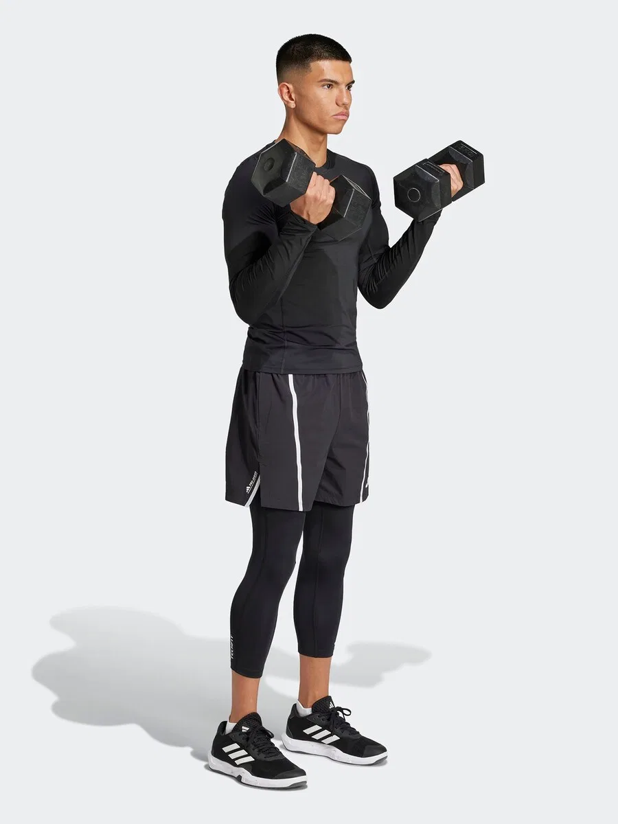 Спортивные шорты-скинни ADIDAS PERFORMANCE 'Techfit Compression' черного цвета — фото 2