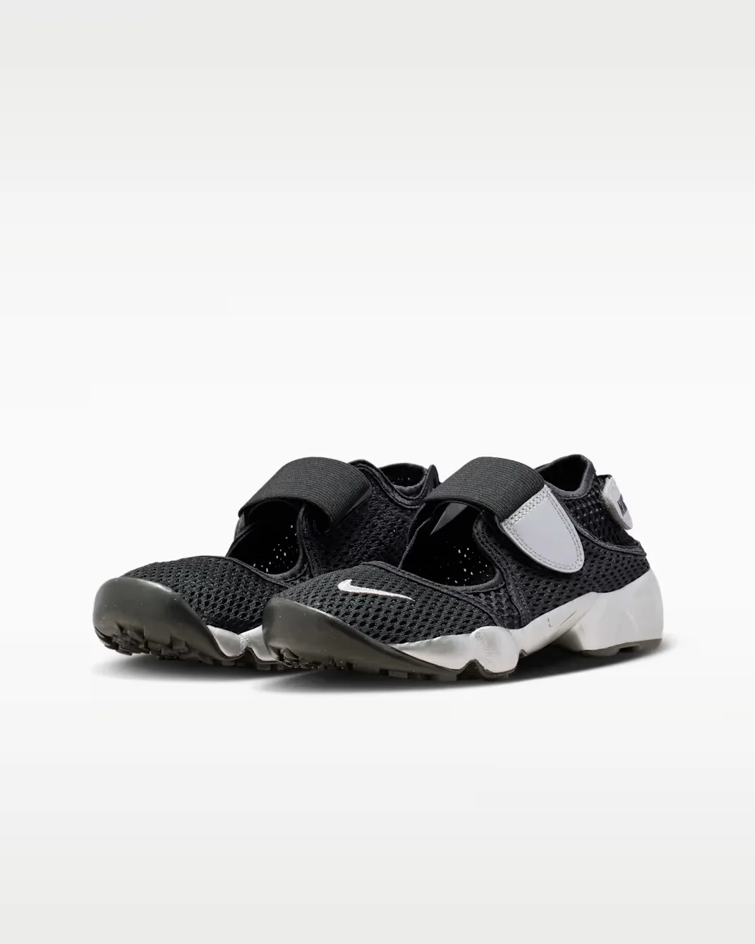 Кроссовки подростковые Nike Rift 2 SE, черный/серебристый — фото 4