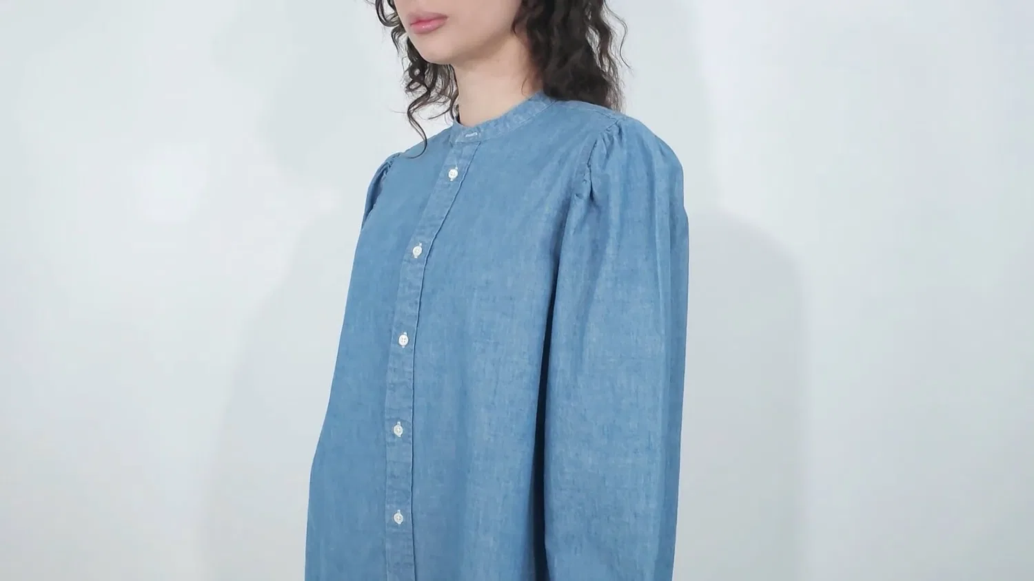 Джинсовая рубашка с пышными рукавами и отделкой воланами Polo Ralph Lauren, Chambray — фото 4