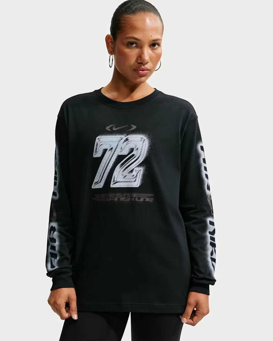 Женская футболка с длинными рукавами свободного кроя Nike Sportswear Classic, Black