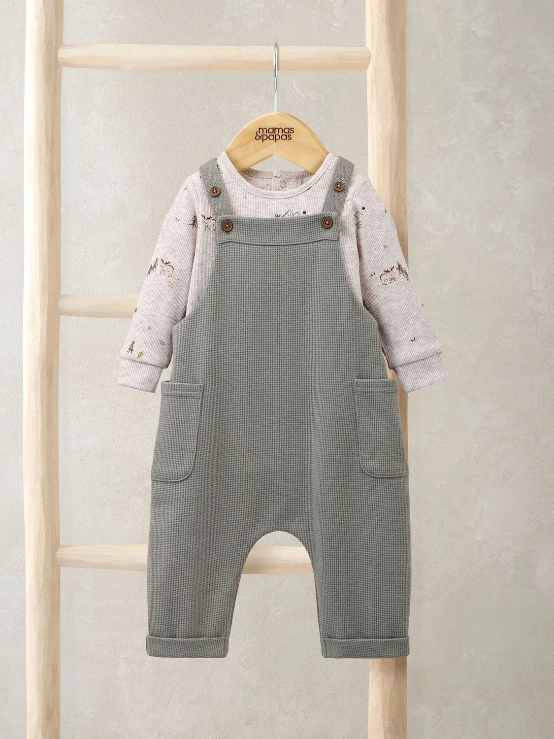 Комплект из комбинезона и боди с лосем Mamas & Papas, зеленый