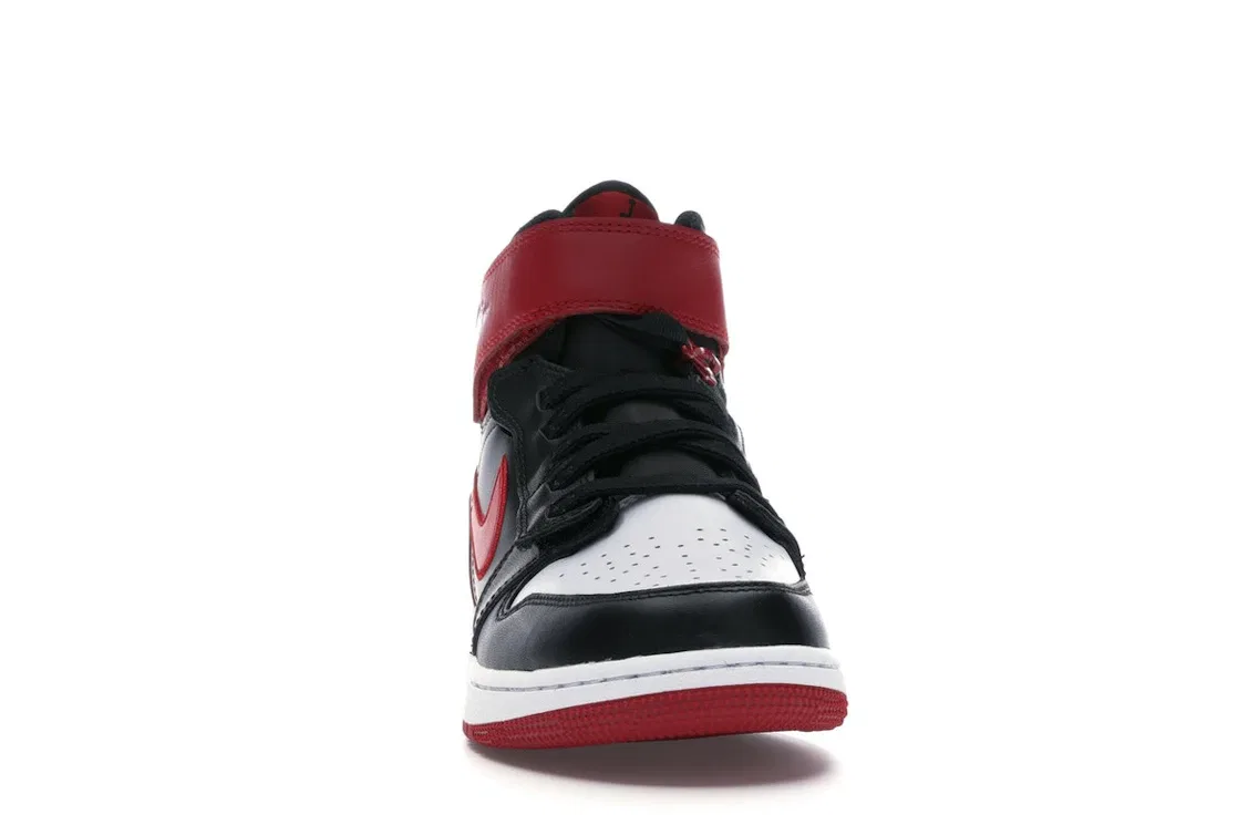 Детские кроссовки для мальчиков с легкой системой шнуровки Jordan 1 High FlyEase Jordan, Black/Gym Red-White-Black — фото 2