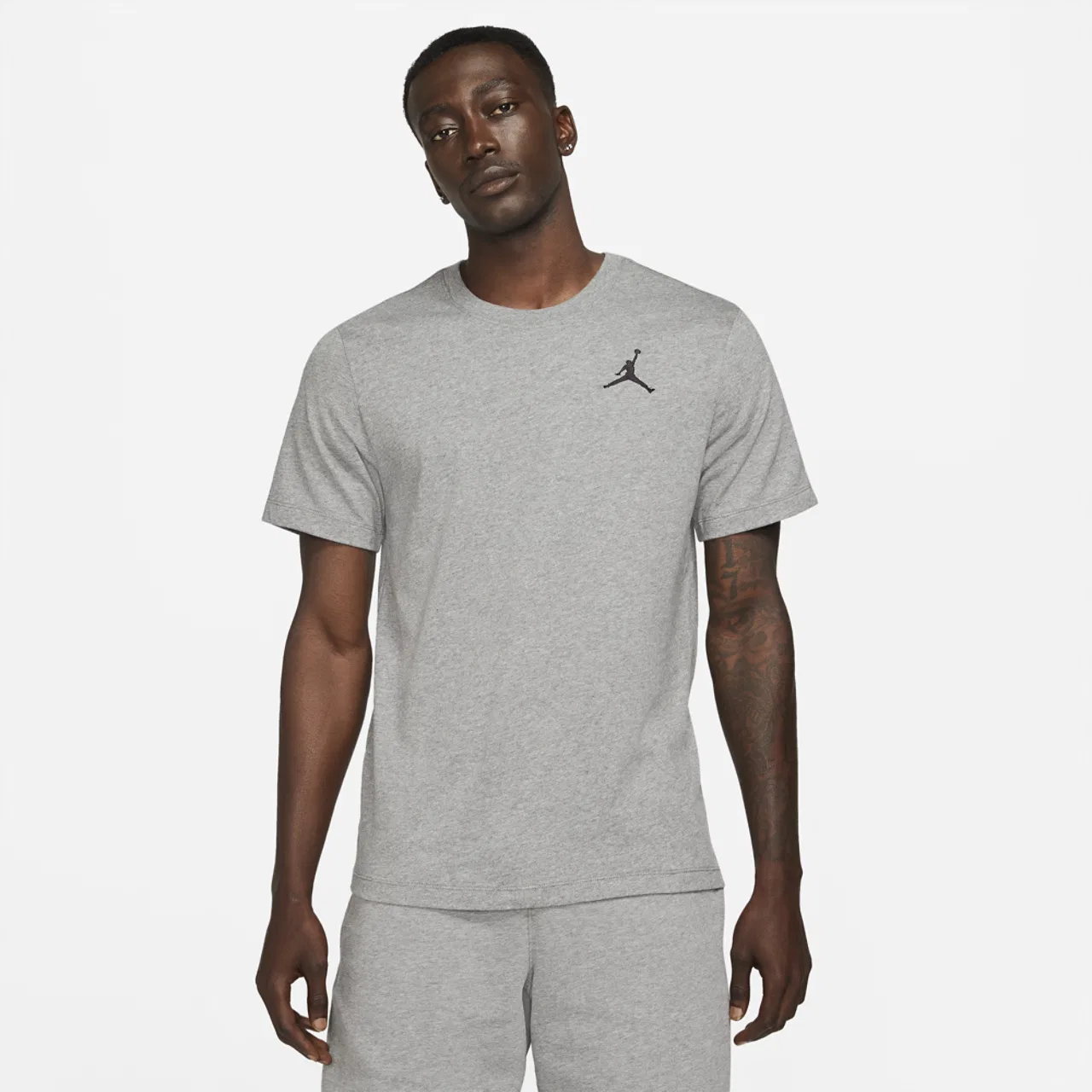 Футболка мужская Jumpman Embroidered Jordan, цвет Carbon Heather/Black