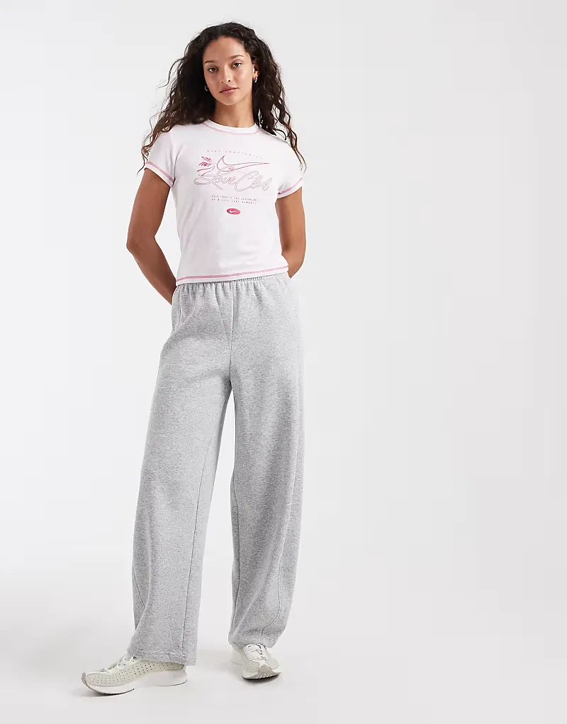 Футболка baby с графикой Chill Love Club Nike, розовый — фото 2
