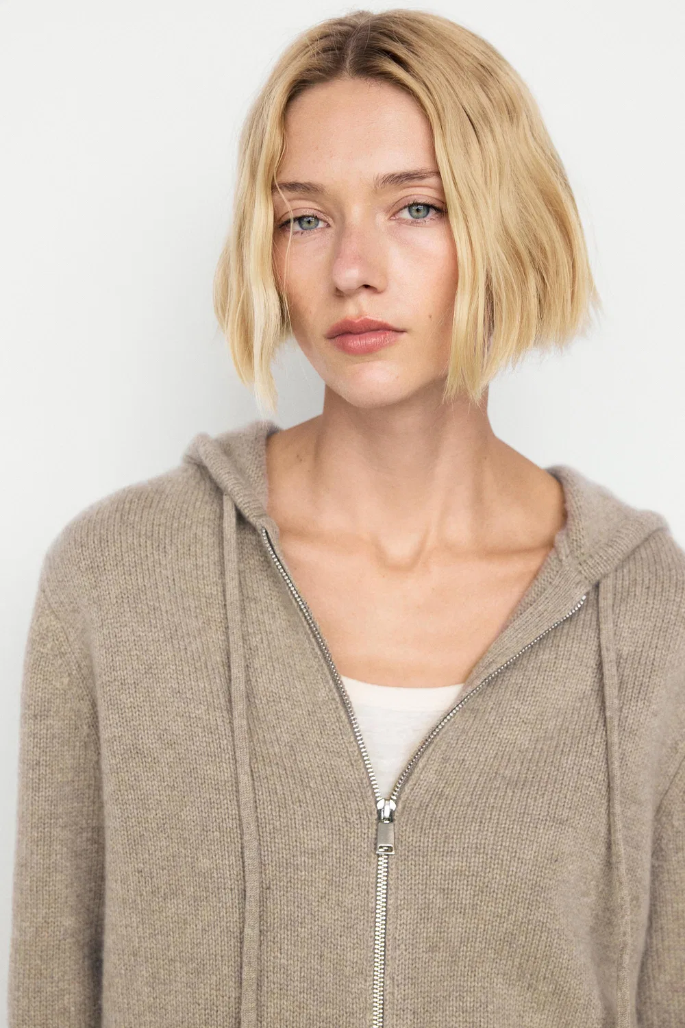 Кардиган Massimo Dutti 100% Cashmere Hooded Zip-Up, бежевый — фото 3