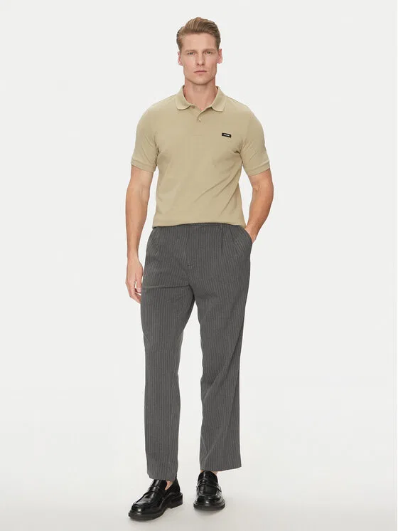 Поло slim fit Calvin Klein, бежевый — фото 2