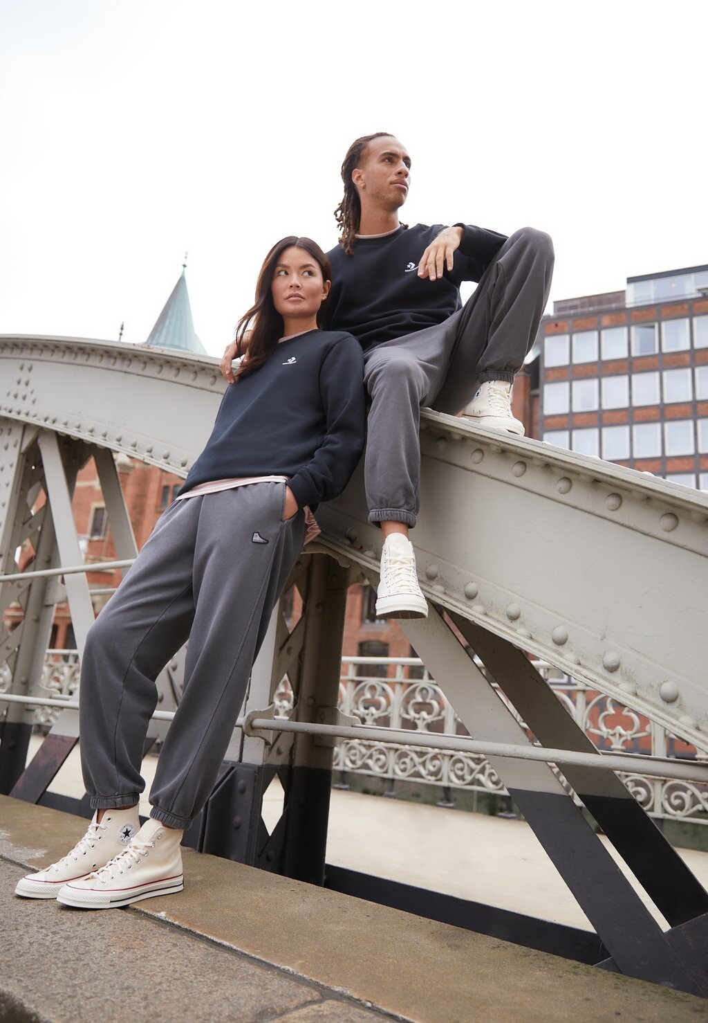 

Толстовка на молнии Converse, черный