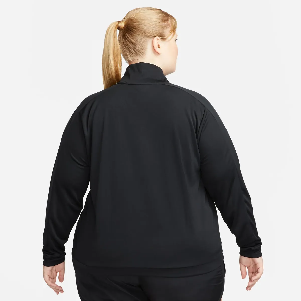 

Футболка для бега Nike "DRI-FIT SWOOSH WOMEN'S 1/-ZIP RUNNING TOP (PLUS SIZE)", черный