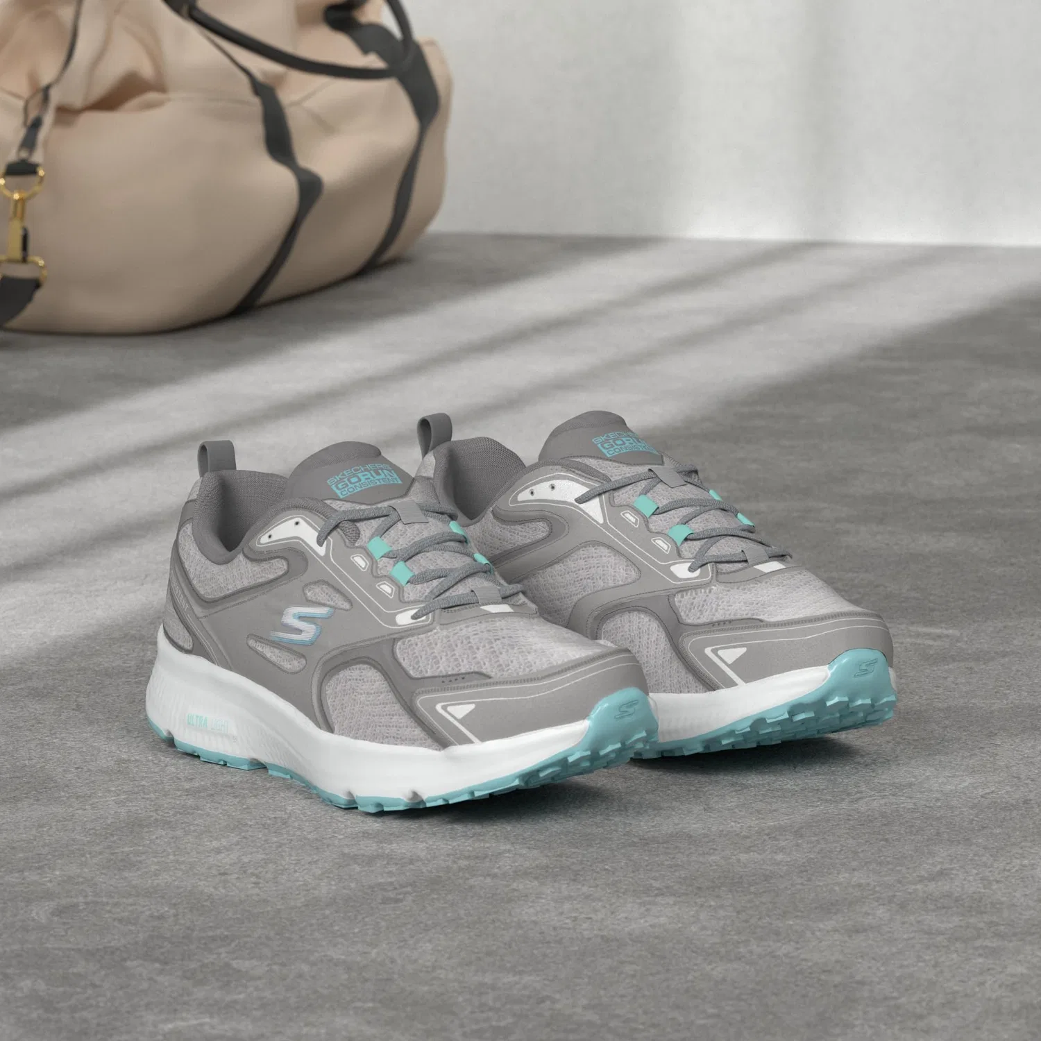Детские кроссовки для девочек с амортизацией Go Run Consistent Skechers, Turquoise Grey — фото 2