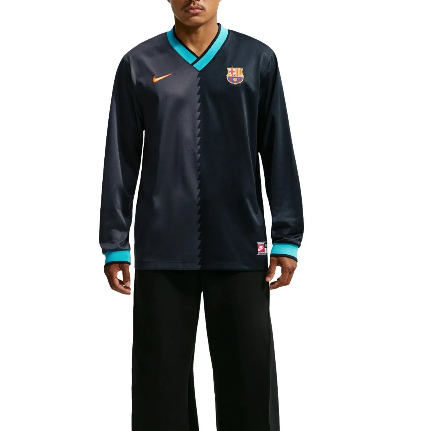 Мужская игровая майка FC Barcelona Energy Third Dri-FIT Jersey 'Black Anthracite Dusty C Nike, Black/Anthracite/Dusty Cactus/University Gold — фото 3
