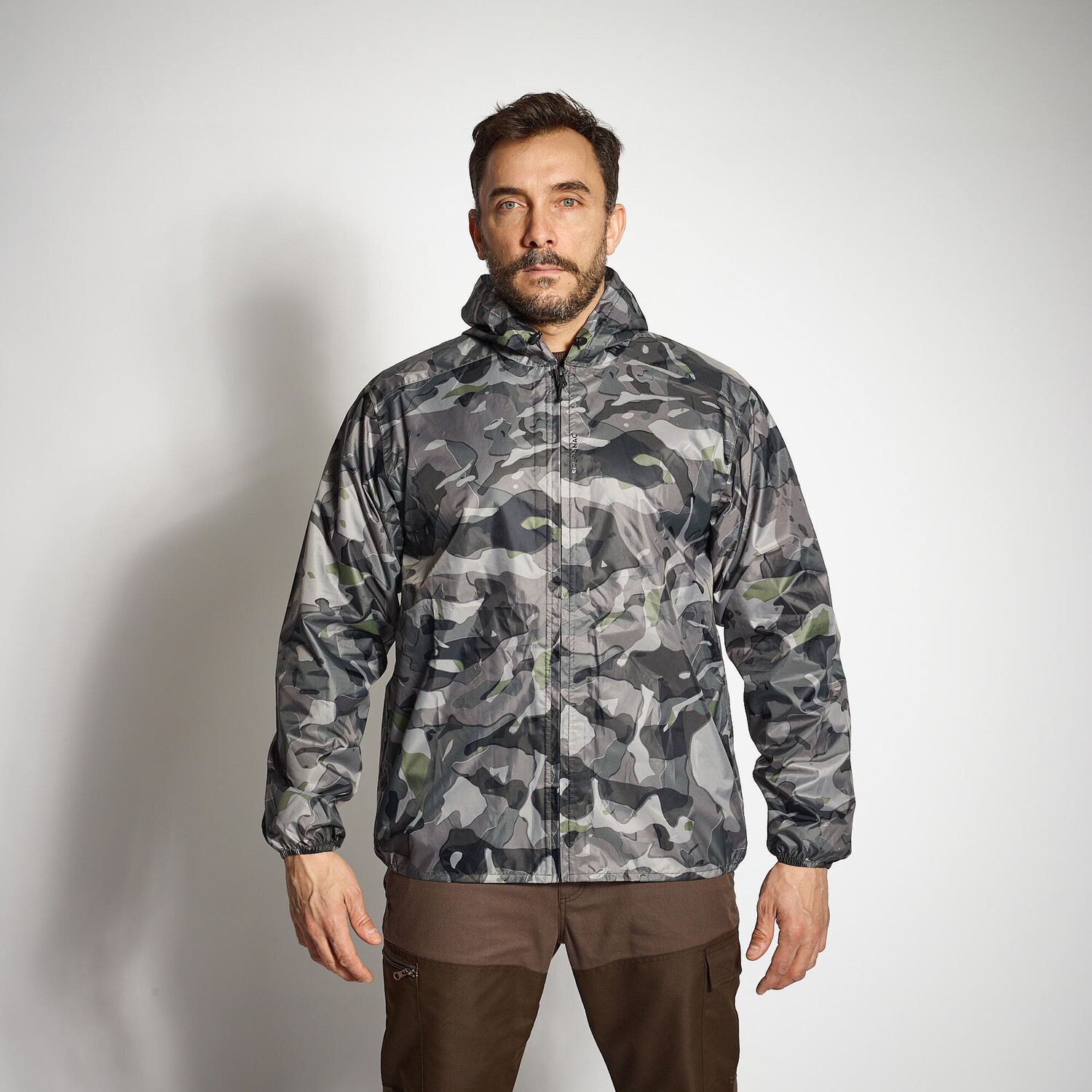 

Дождевик 100 светлый CAMOUFLAGE GREY SOLOGNAC, асфальт серый