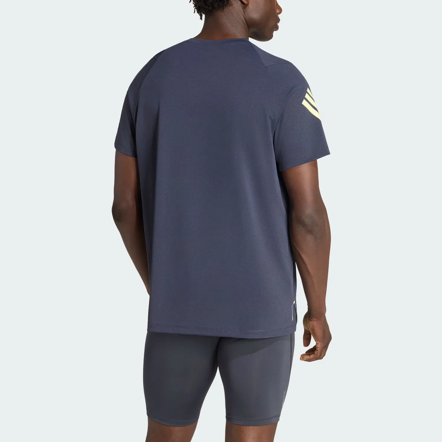 Мужская футболка для бега с круглым вырезом Adidas Marathon, Dark Gray — фото 3