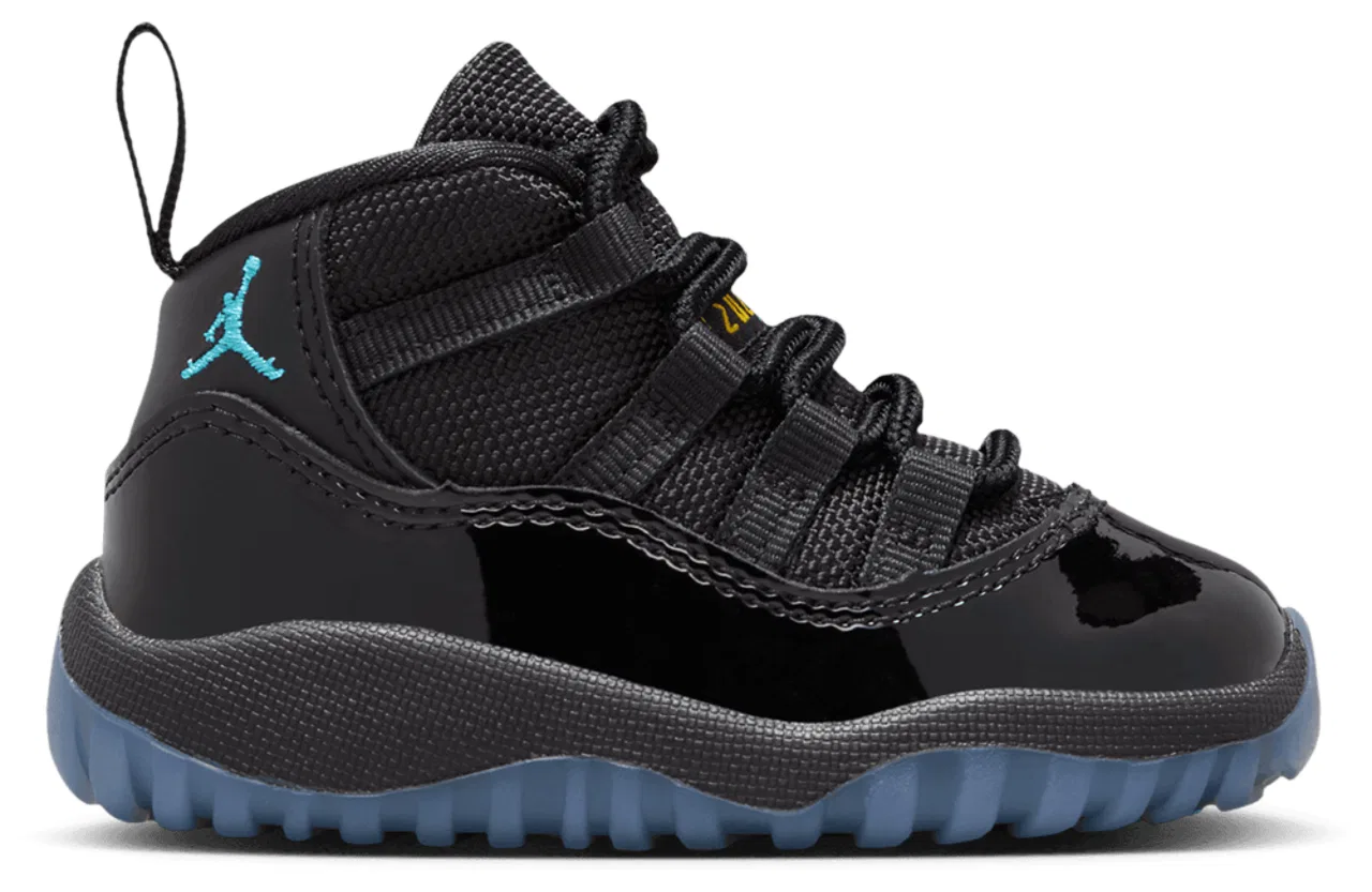 Кроссовки для мальчиков Retro 11 Jordan, цвет Black/Black/Gamma Blue