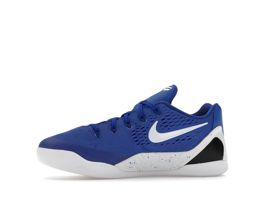 Детские кроссовки для баскетбола Nike Kobe 9 EM Low TB, Game Royal/White — фото 3