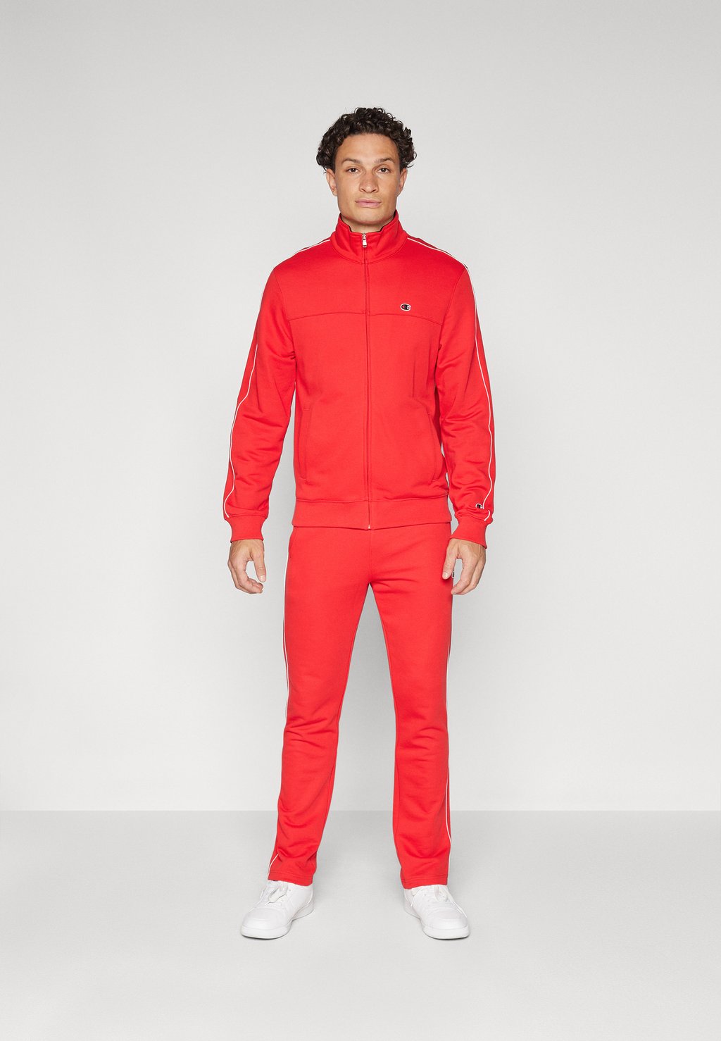 

Спортивный костюм ICONS SUIT SET Champion, красный