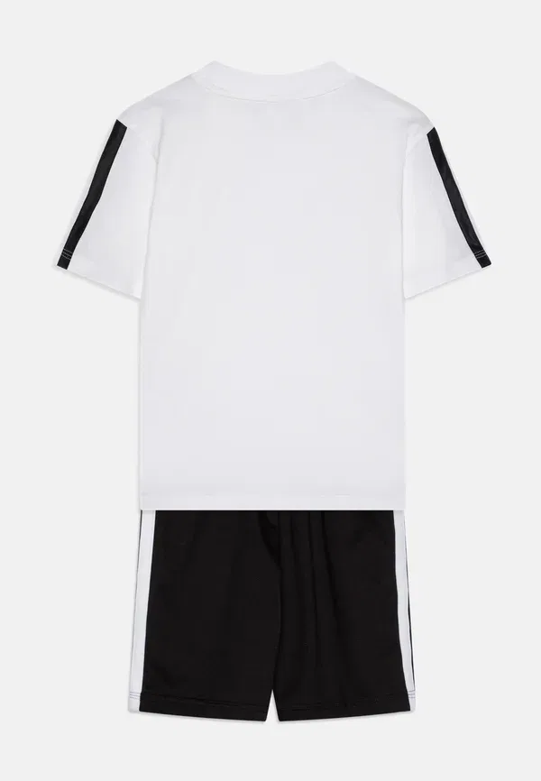 Базовый комплект - спортивные шорты Adidas Performance, белый/черный — фото 2