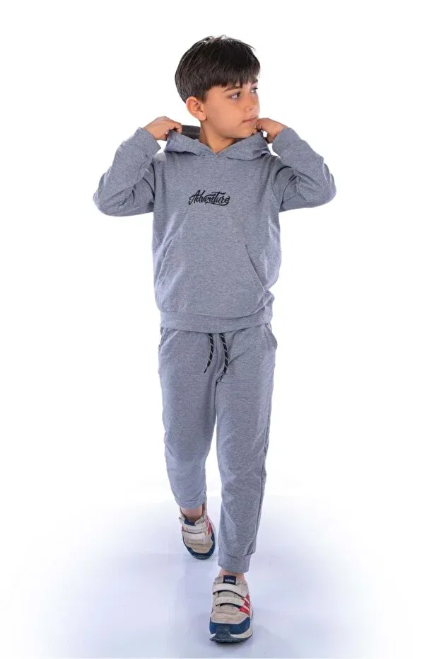 Детский спортивный костюм с вышивкой Adventure Embroidery Kangaroo Pocket Hooded Kids Tracksuit Minikadam, Gray