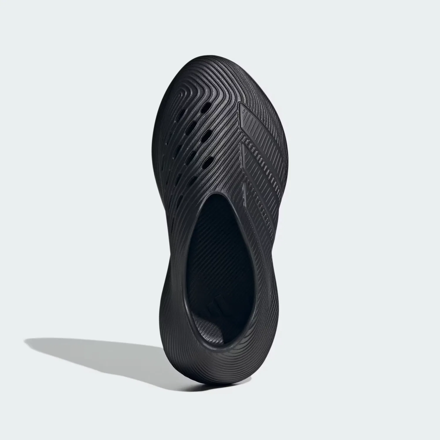 Детские сандалии дышащие PURECHILL JUNIOR Adidas Sportswear, черный/графитовый/черный — фото 2