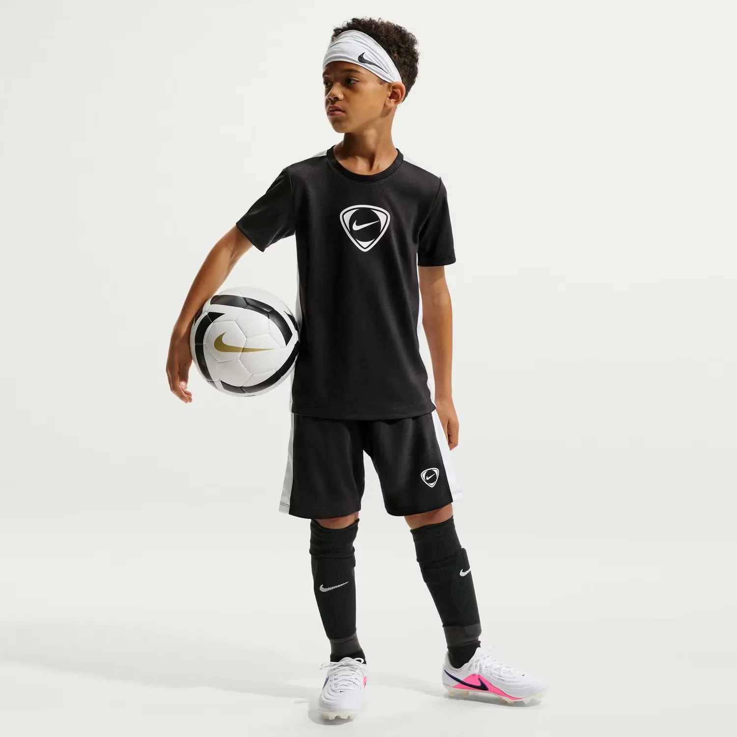 Детская футболка для мальчиков с технологией Dri-FIT Academy+ Nike, Black — фото 3
