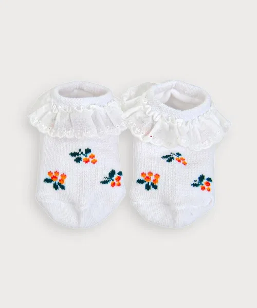 Детские носки-следки с кружевом и принтом ягод, модель Berry Lace, moimoln, Ivory