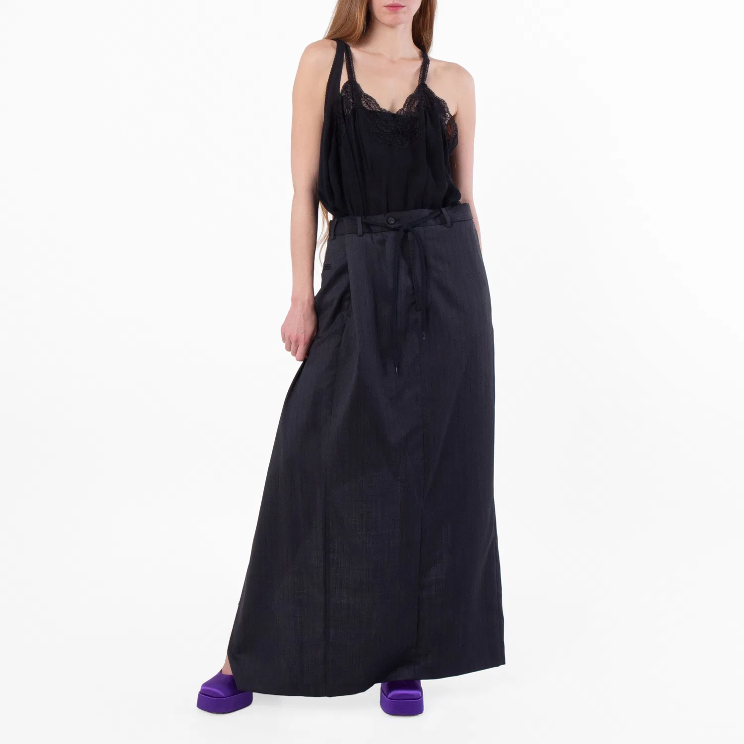 Платье-комбинация с V-образным вырезом Patched V-Neck Slip Dress Balenciaga, Black