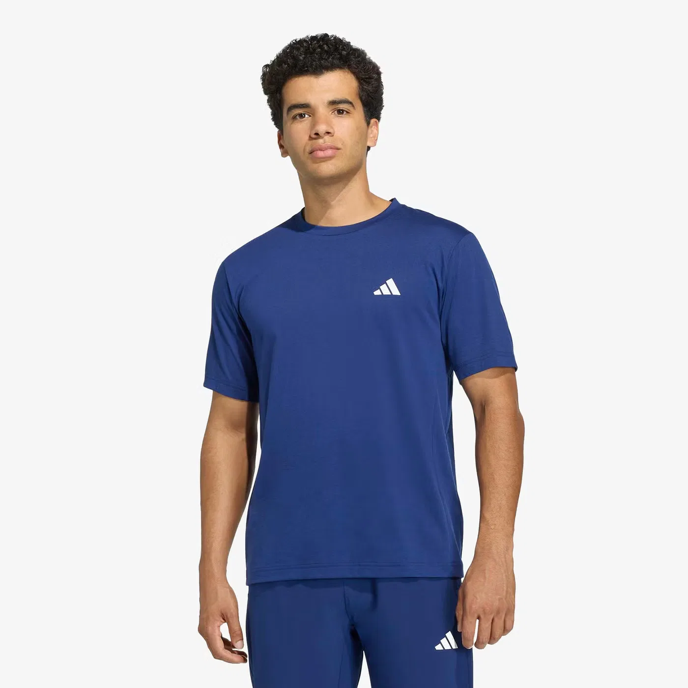 Футболка с принтом Workout Essentials FeelReady Adidas, темно-синяя — фото 2