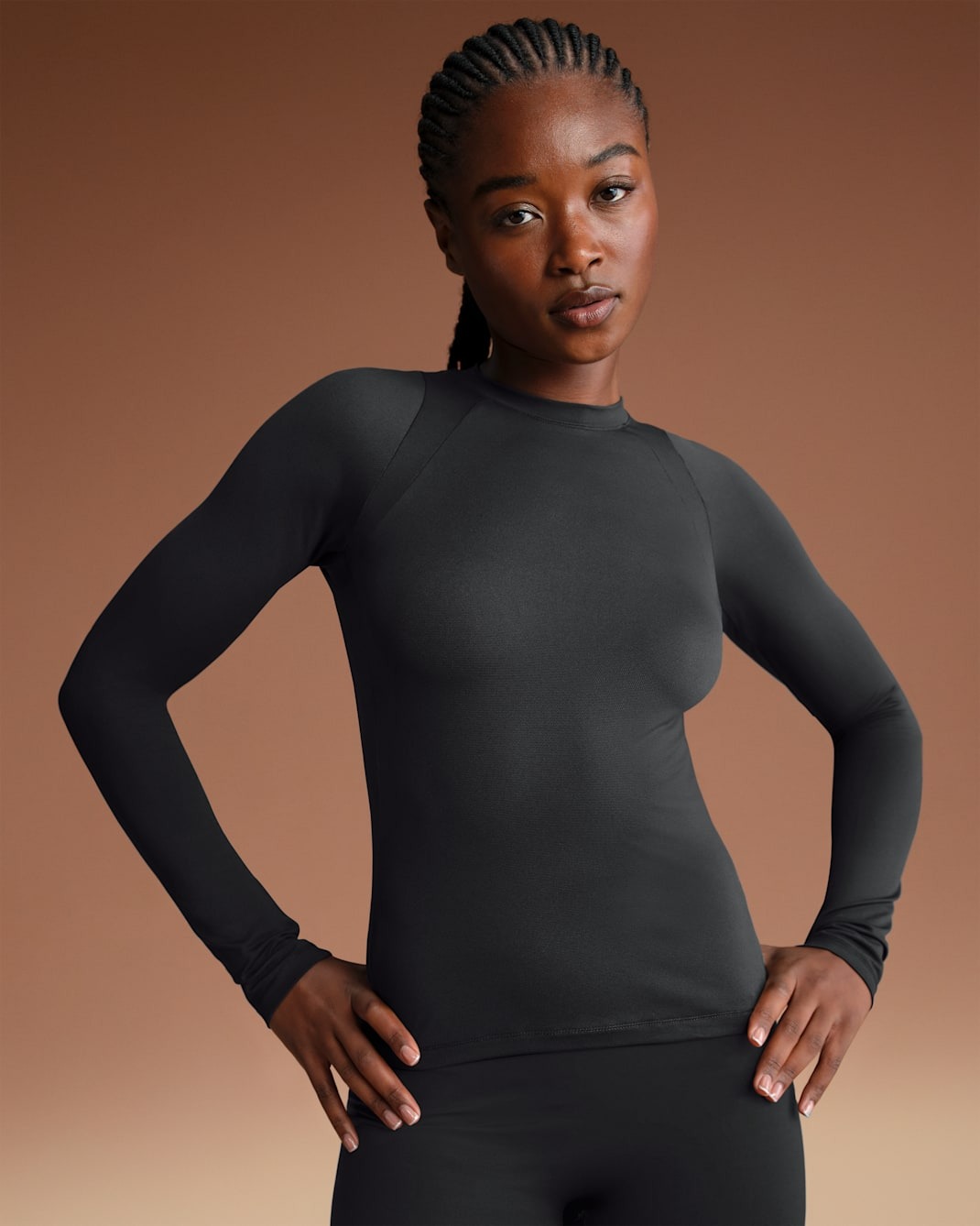 

Спортивный топ NikeSKIMS Airy Women's Long-Sleeve Crew-Neck, черный