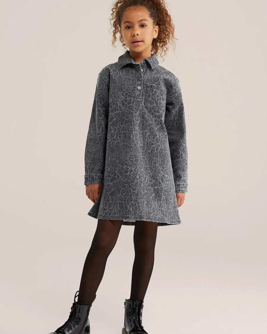 Платье WE Fashion из серого денима, темно-серого цвета — фото 2
