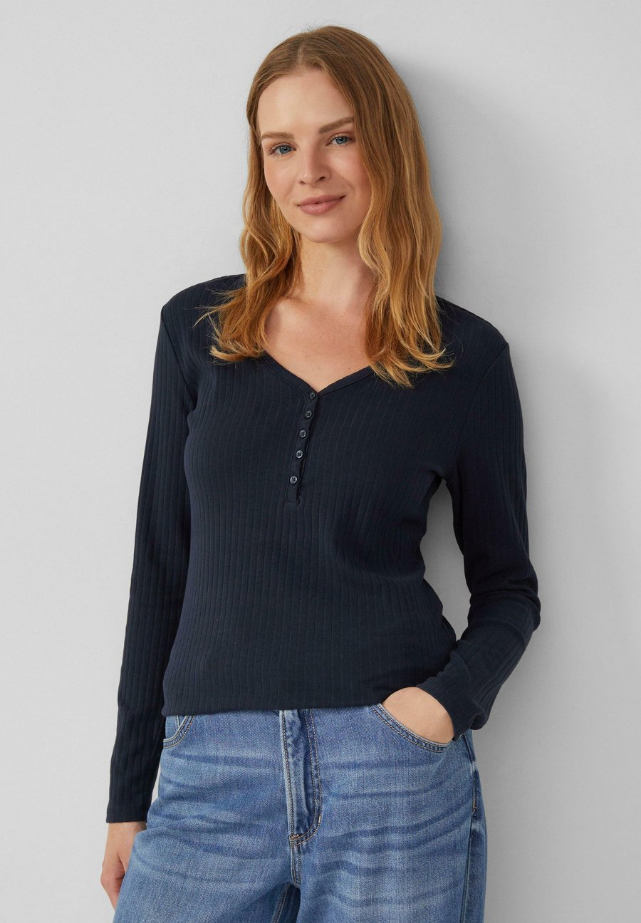 

Топ s.Oliver MIT KNOPFLEISTE, Navy/Dark Blue