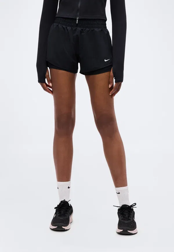 Шорты спортивные Nike Performance, черно-белые