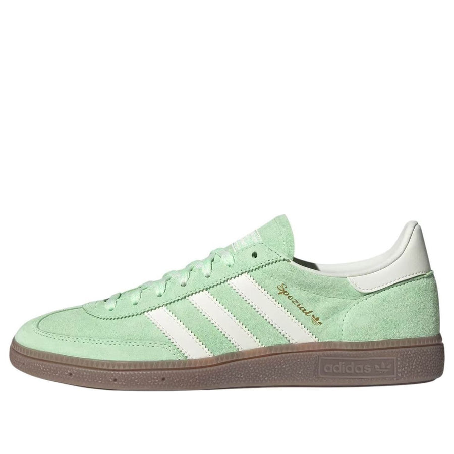 

Кроссовки adidas Handball Spezial 'Semi Green Spark Gum', зеленый