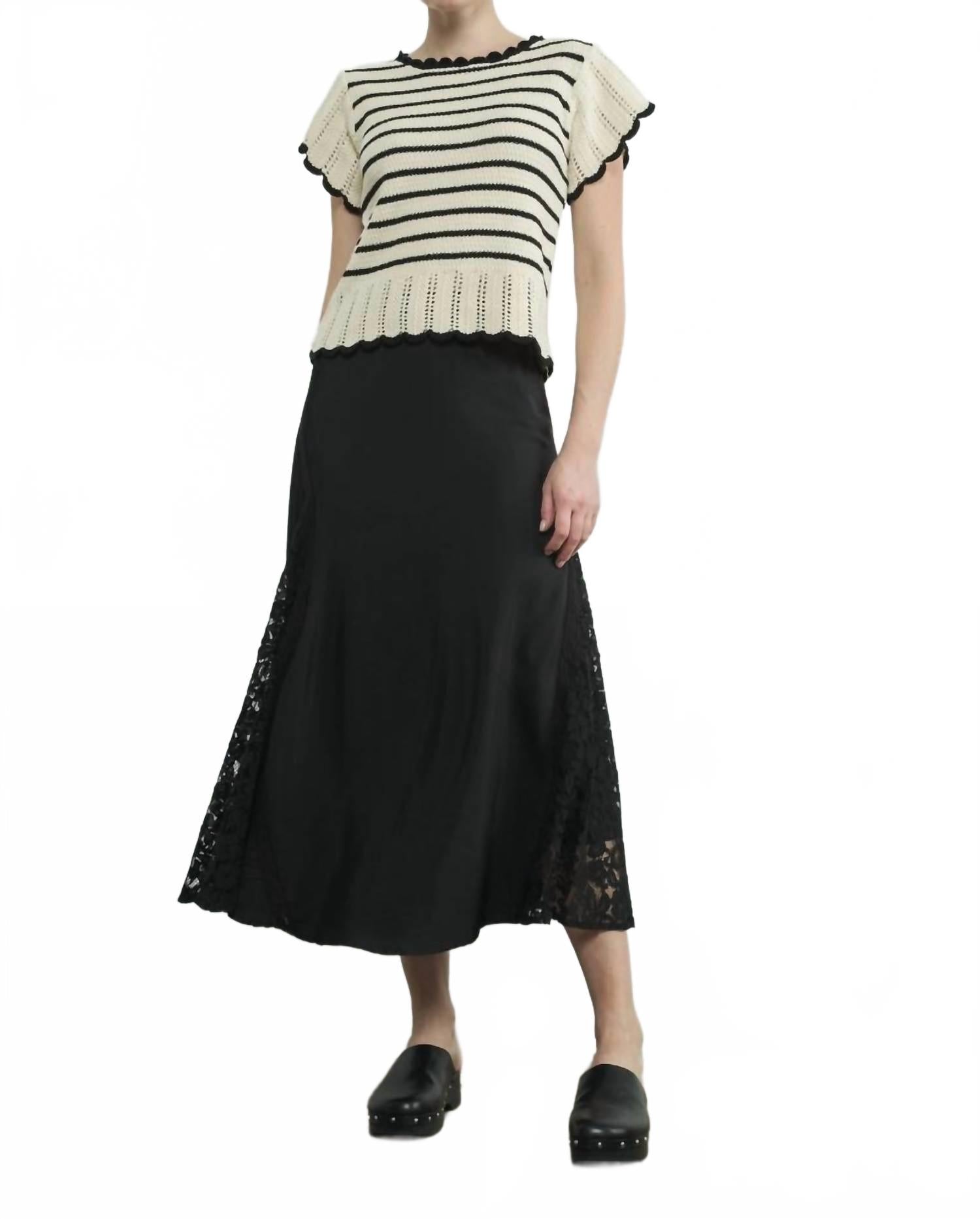 

Черная юбка с кружевной вставкой на подкладке Aaron & Amber