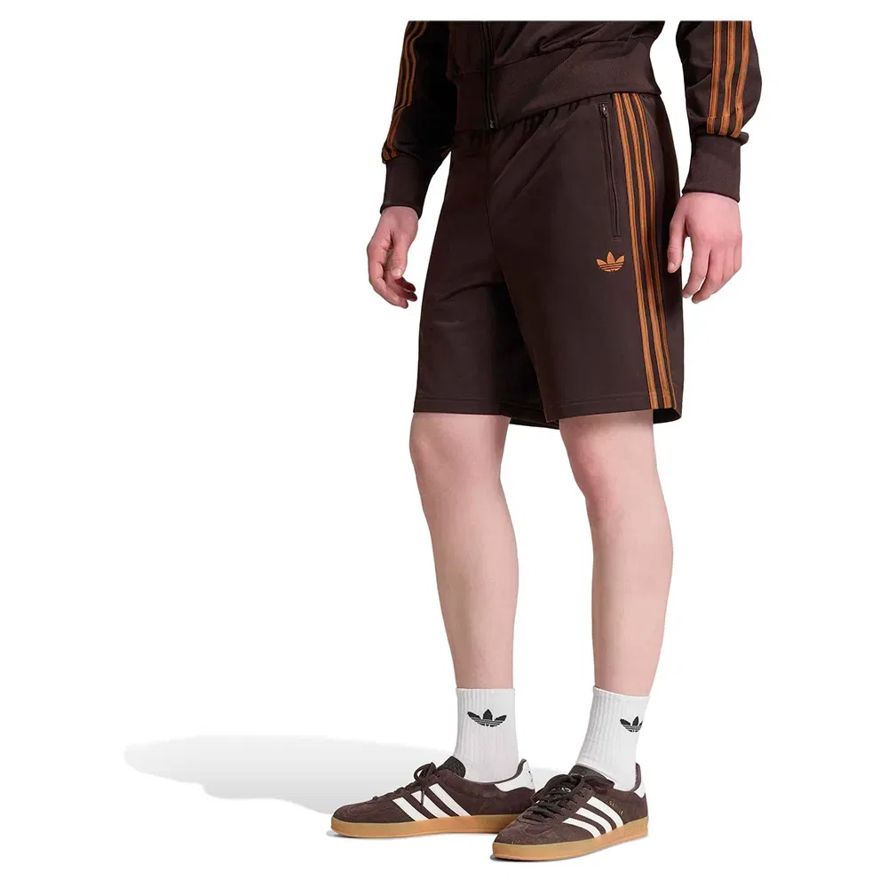 Шорты Firebird Adidas Originals, коричневый