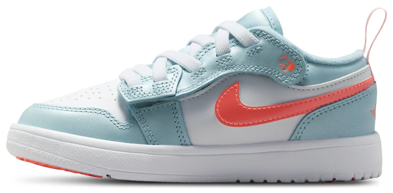 Кроссовки для девочек 1 Low Alt SE Jordan, цвет Ocean Bliss/Atomic Pink/White — фото 2