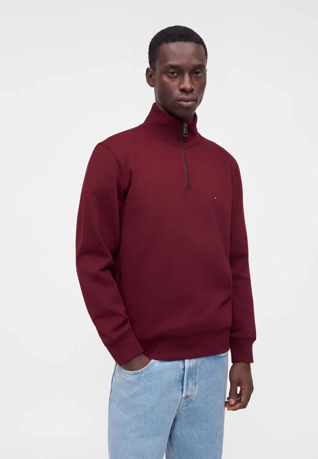 Незаменимый элемент гардероба - толстовка Tommy Hilfiger, Burgundy — фото 4