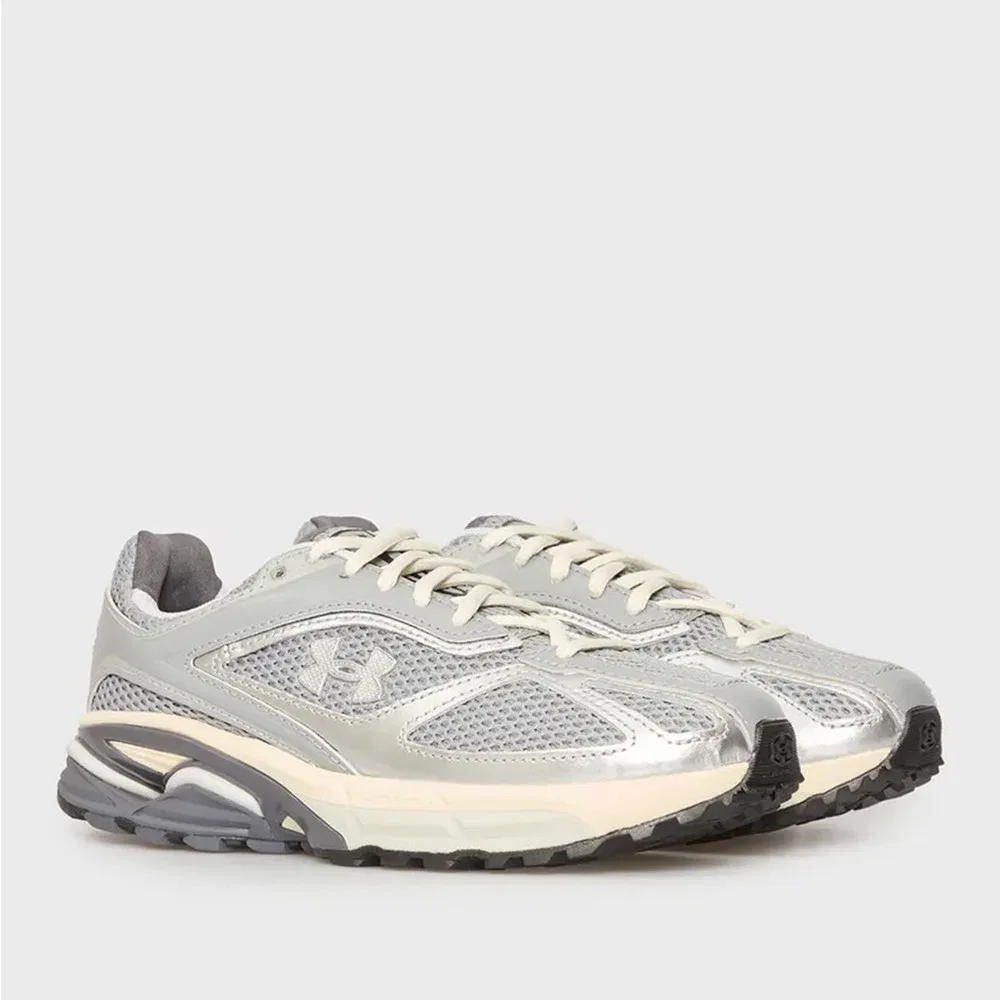 Детские кроссовки унисекс с панельным дизайном Hovr Apparition Rtrftr Tc Under Armour — фото 2