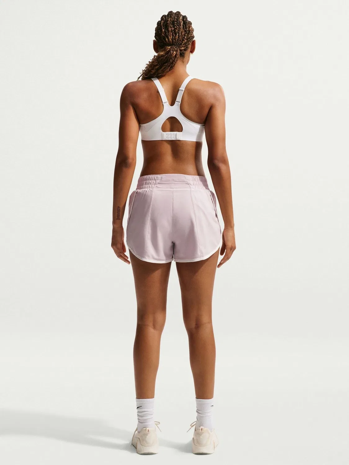 Шорты Nike One Woven Brief-Lined, Regular Nike, Platinum Violet — фото 2
