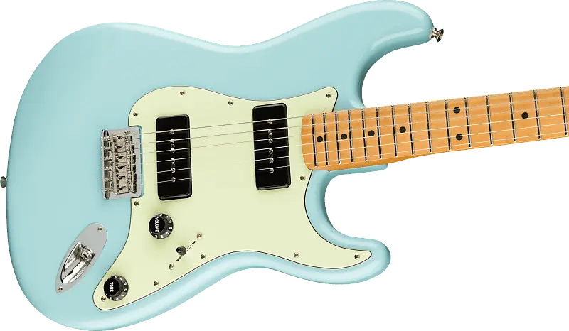 

Fender Noventa Stratocaster Дафна Блю