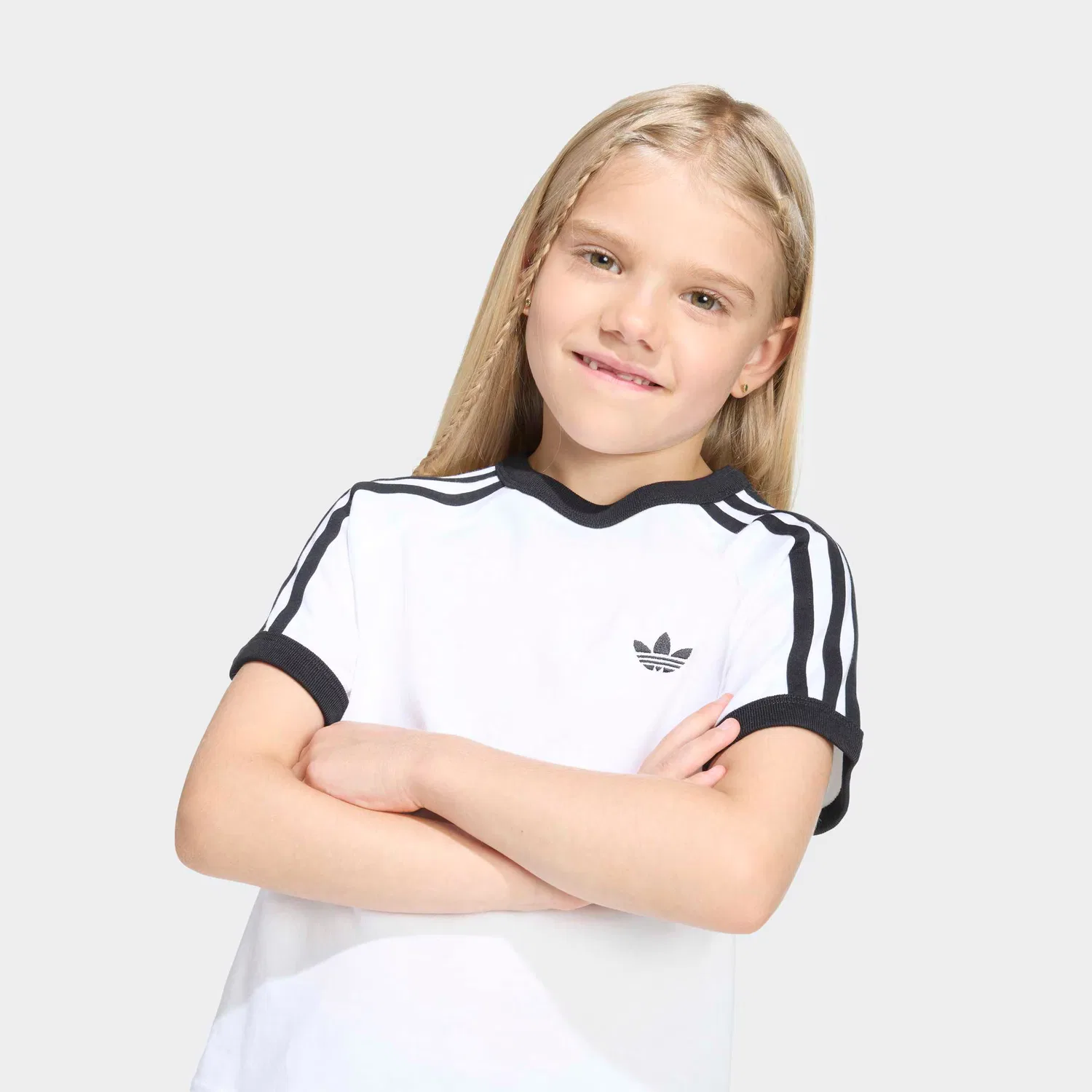 Футболка Adidas Originals белого цвета — фото 4