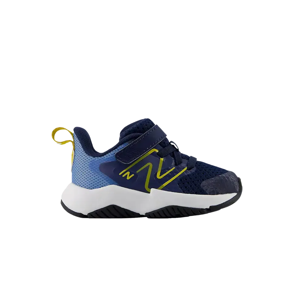 Детские кроссовки New Balance Rave Run V2, синий