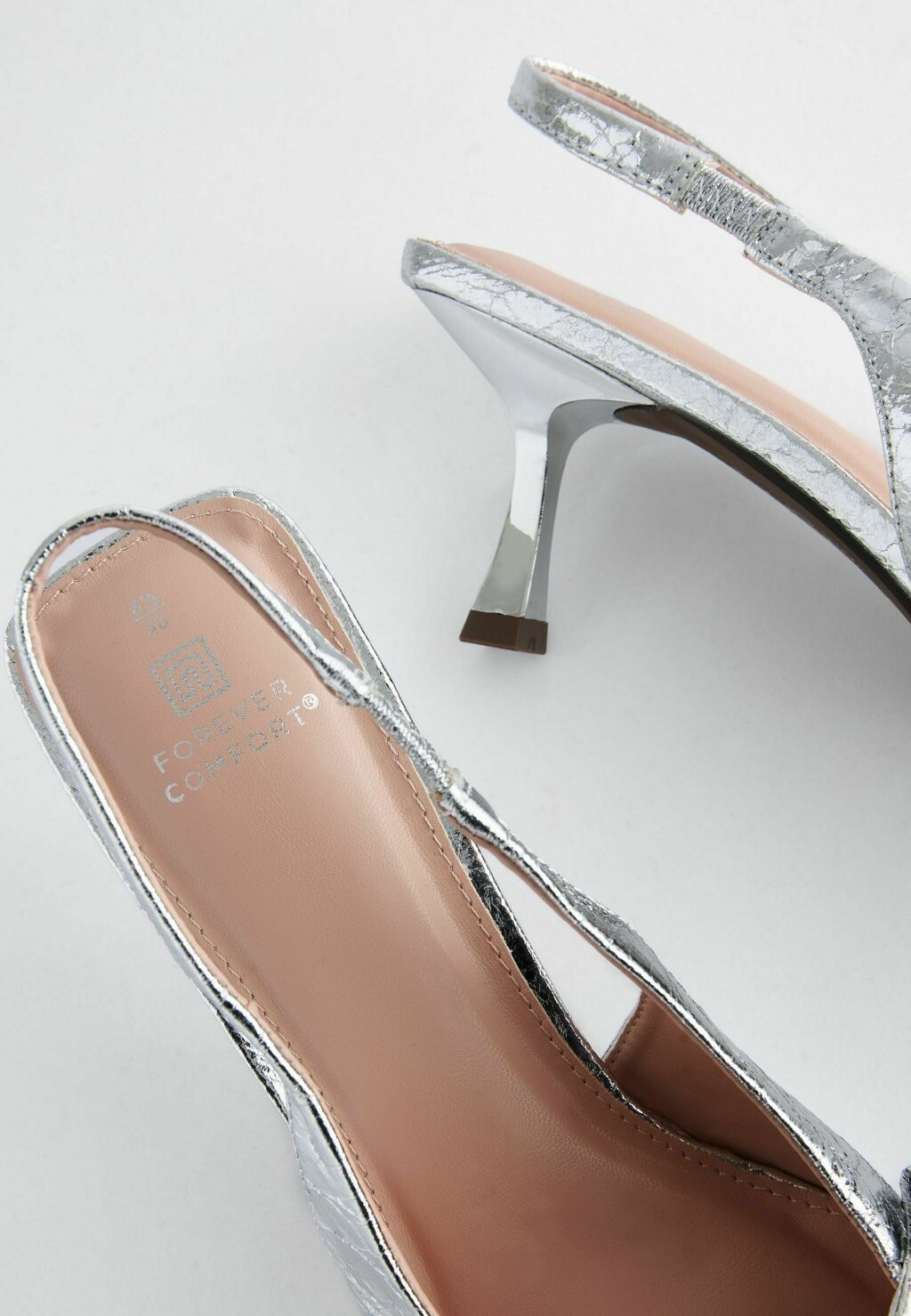Туфли Forever Comfort Bow Regular Fit Next, серебристого цвета — фото 3