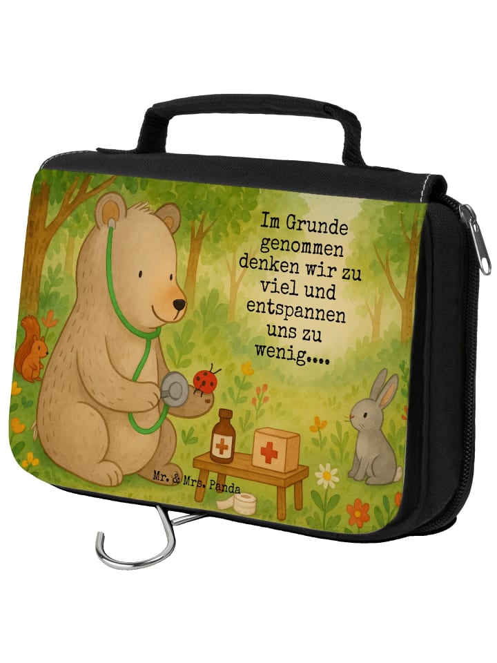 

Mr. & Mrs. Panda Косметичка в виде медведя-доктора с надписью белого цвета