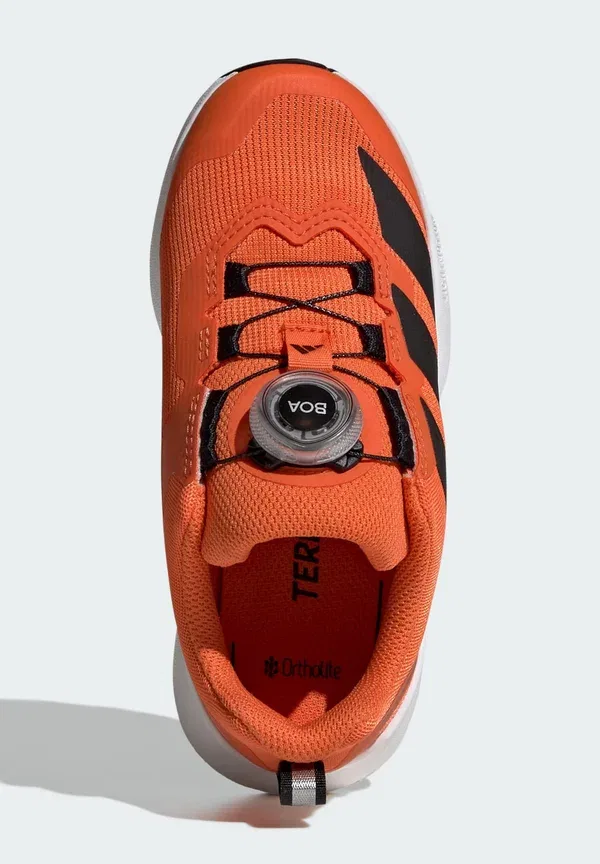 Кроссовки Agravic унисекс для бега по неровным поверхностям Adidas Terrex, белый/черный/оранжевый — фото 3