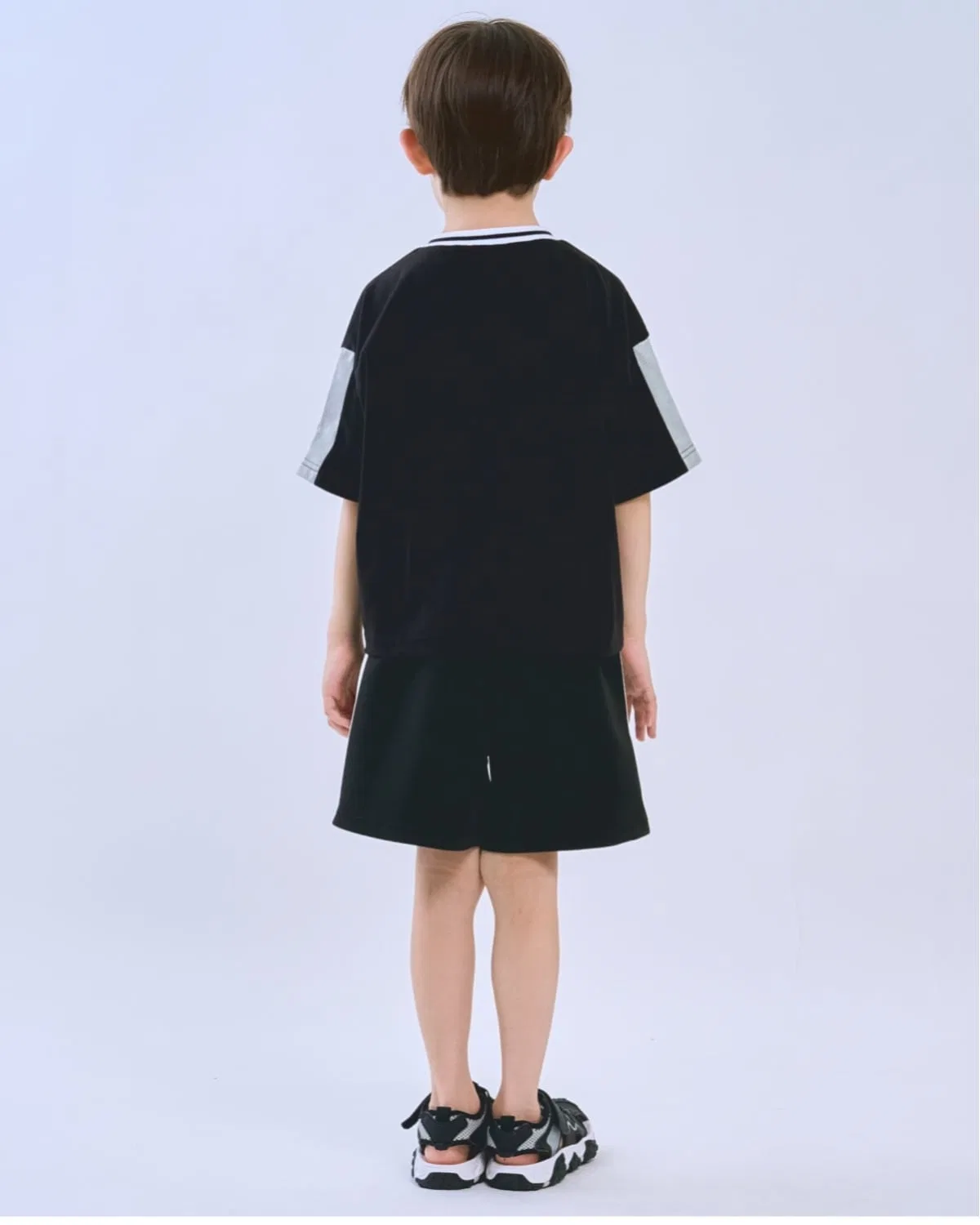 Детские шорты с контактной прохладой, с боковыми лампасами, модель Line Short, minimal, Sax Blue — фото 4