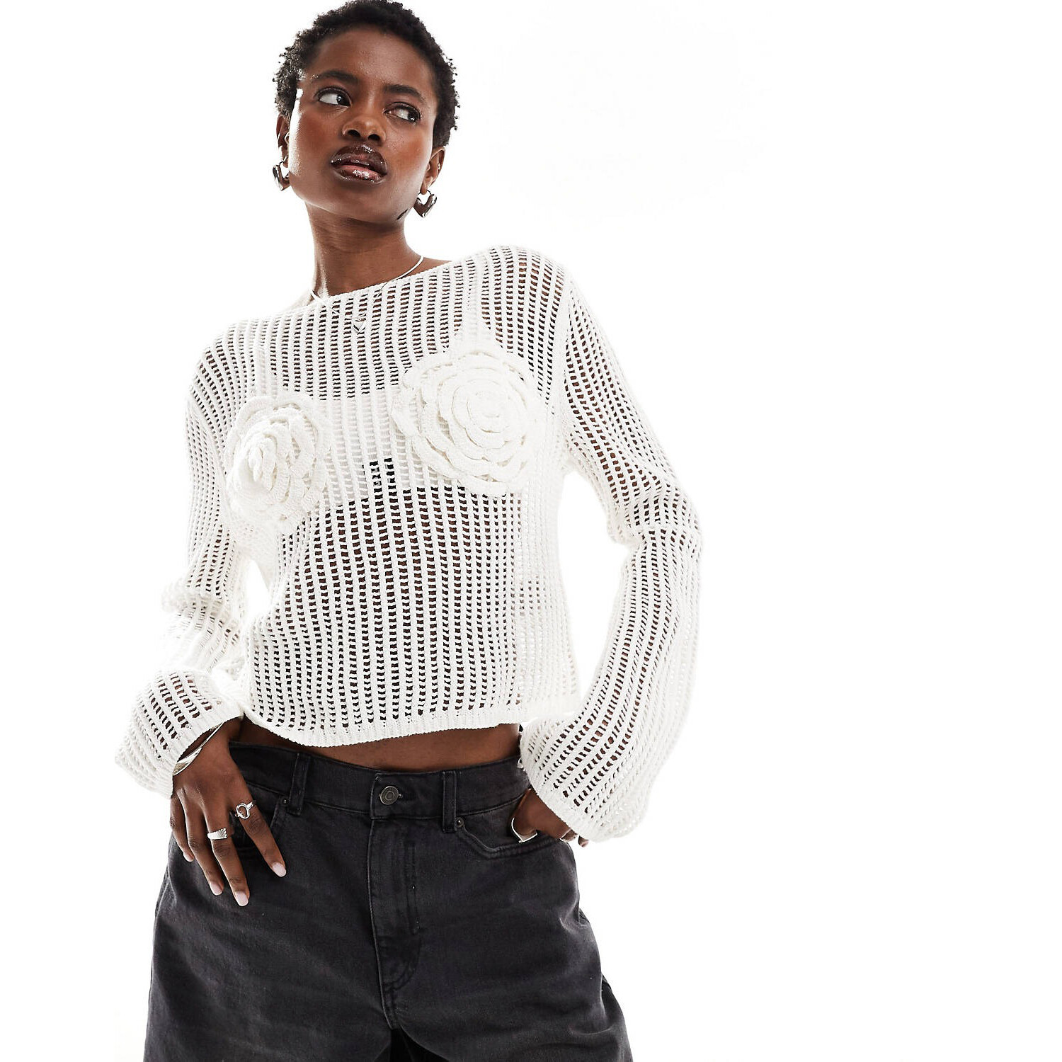

Лонгслив Monki Crochet With Rose Detail, белый
